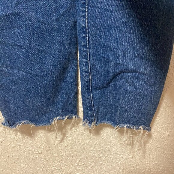 Women Levis Premium 501 Cropped Straight Button Fly Jeans Raw Hem Blue 27x28 - Picture 7 of 9
